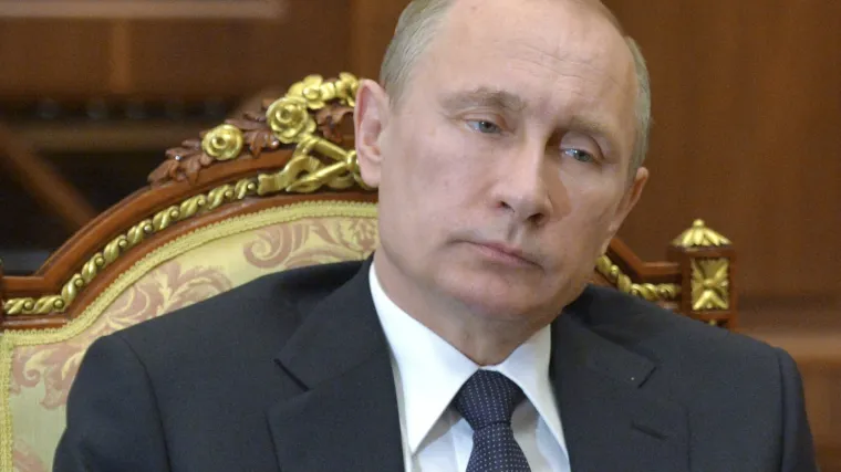 Putin nakon deset dana izbivanja: 'Želio sam manje tračeva'