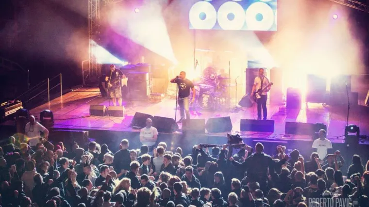 Slavljenički koncert najvažnijeg punk benda nove generacije