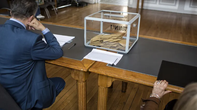 Novi poraz socijalista na lokalnim izborima u Francuskoj