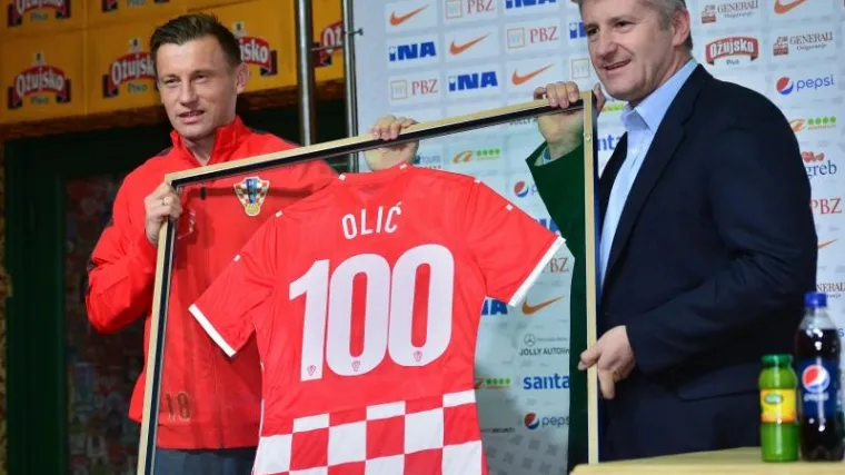 Olić u 'klubu 100': 'Mislio sam nakon SP-a zaokružiti priču'