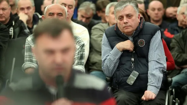 Poruka iz Savske 66: 'Neka nam Milanović osigura vilu, a Stazić nas pozove na Brijune'