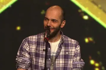 Za Huljića ovaj je kandidat profi, a svojim pjevanjem to i dokazuje!