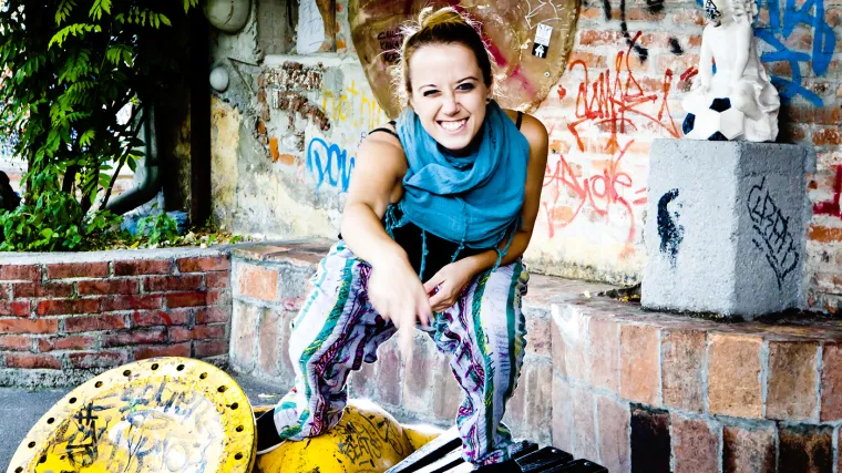 Hip-hop senzacija Sassja dolazi rasplesati INmusic