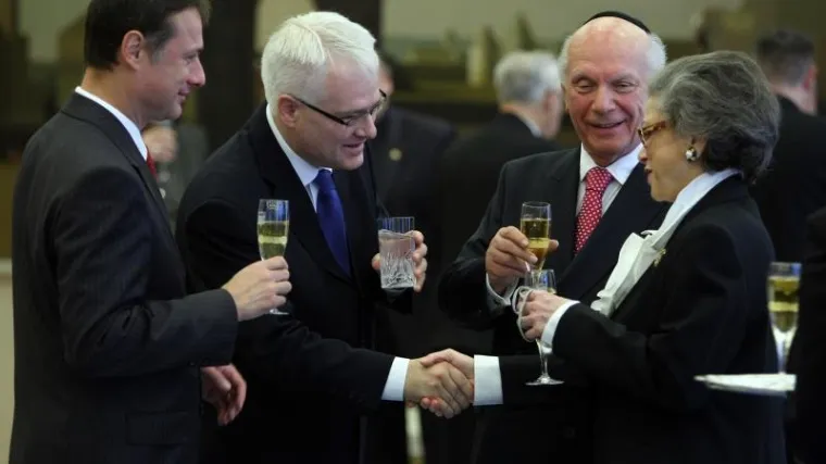 'Josipović, kao izborni gubitnik, nema prevelike izglede na političkoj sceni'