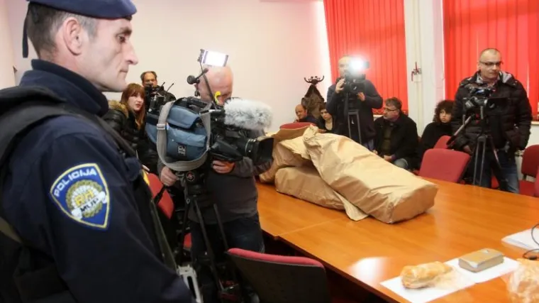 Na Bajakovu zaplijenjeno 140 kg heroina u vrijednosti od čak 42 milijuna kuna!
