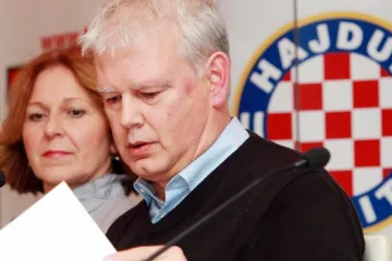 Veliko pomirenje Hajduka i HNS-a: protiv Talijana i Bugara igrat će se na Poljud!