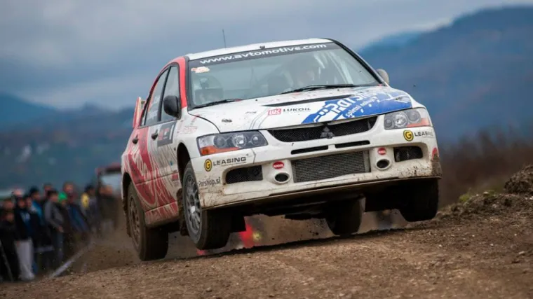 Spektakl za vikend: 48 posada na Rallyju Kumrovec