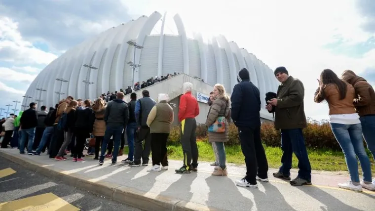Besplatne karte za Ligu prvaka u Areni preprodaju za 400 kuna