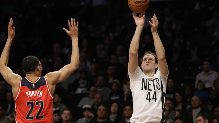 Bogdanovićev rekord NBA karijere: zabio 22 poena i &scaron;est trica bez proma&scaron;aja