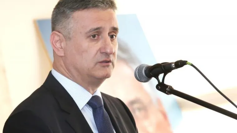 'Najveću su podjelu napravili premijer i Vlada osiroma&scaron;iv&scaron;i građane'