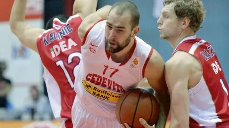 Zvezda povisila na 2-0, Cedevita će &scaron;ansu tražiti u Zagrebu