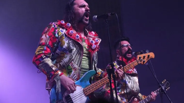 Njihov prdac i dalje zvuči svježe: Let 3 opet podignuo pra&scaron;inu na sceni