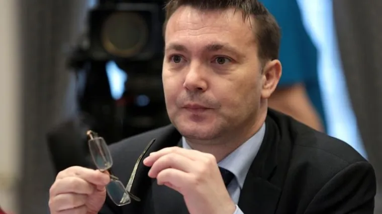 Ministar uprave Arsen Bauk najavio 'lak&scaron;u' verziju zabrane referendumskih aktivnosti