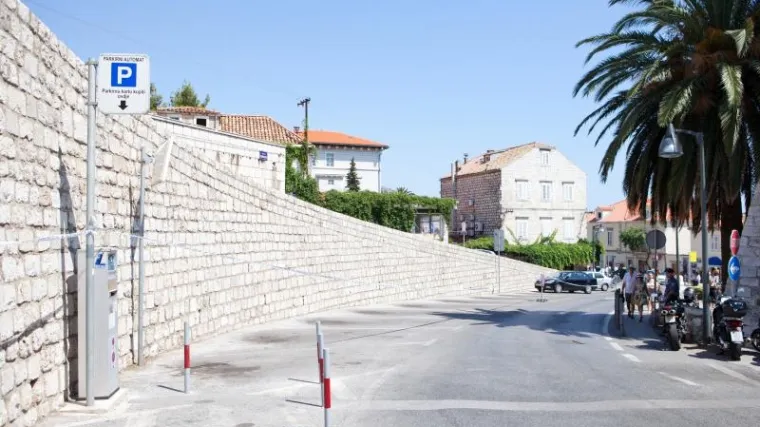 Sat parkinga od jučer u Dubrovniku stoji 40 kuna