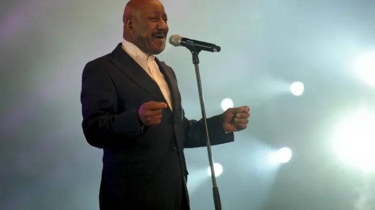 Pjevač poznatog hita 'You sexy thing' preminuo u 71. godini