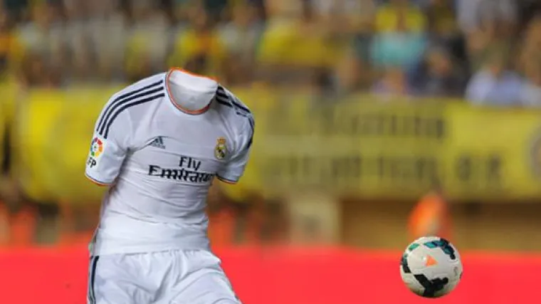 Nevidljivog Balea sprda cijeli internet, 'oprali' ga i Scholes i Roy Keane