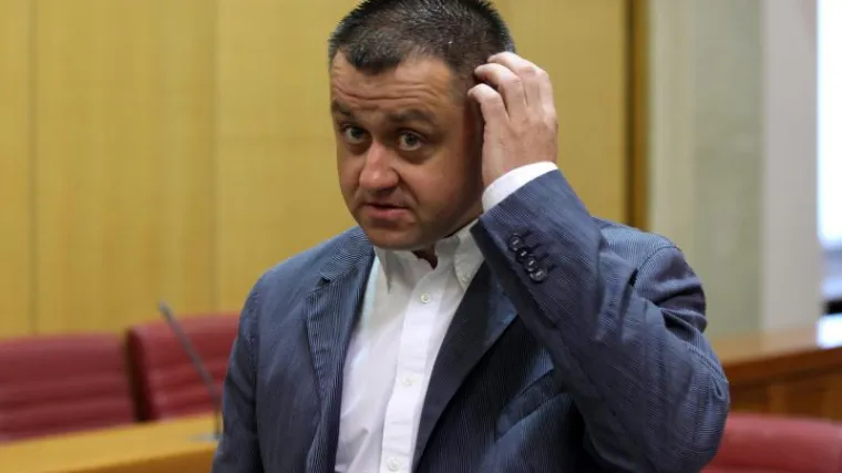 'Skidanje imovinskih kartica neodgovoran je potez s kojim ni SDP ni Vlada nemaju veze!'