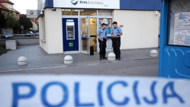 Opljačkana poslovnica Hypo banke u Heinzelovoj u Zagrebu
