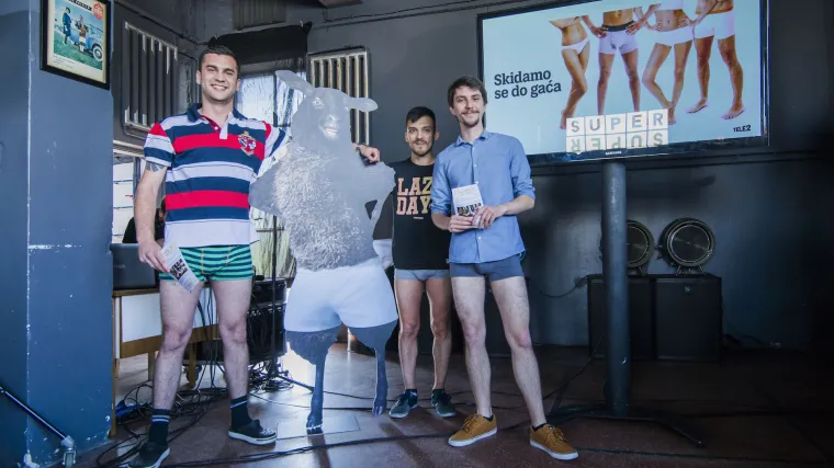 Tele2 skinuo cijene 'do gaća'