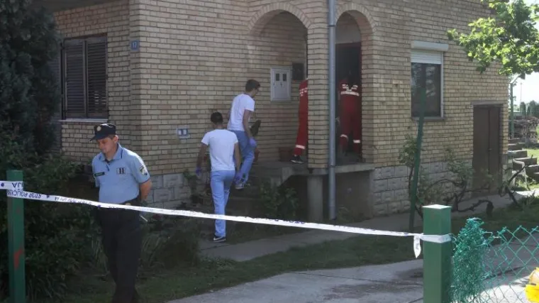 Strava u Nuštru: Zadavio suprugu, pa se objesio