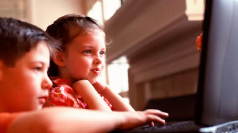 Splitska policija i studenti FESB-a izumili aplikaciju za za&scaron;titu djece na internetu