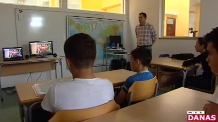 Učenici O&Scaron; u Gare&scaron;nici odu&scaron;evljeni nastavom: zemljopis uče pomoću skypea