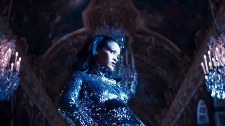 Rihanna u čarobnim Diorovim kreacijama &scaron;eta kroz Versailles