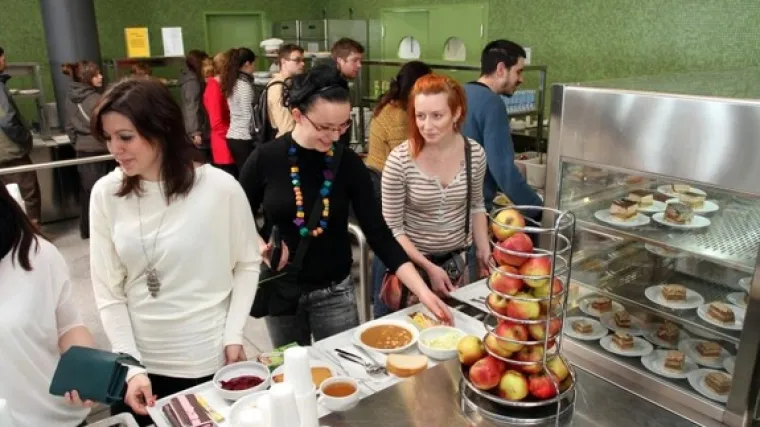 Studentima vi&scaron;e stipendija i bolje opremanje restorana