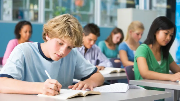 Počele prijave za srednje &scaron;kole: u 24 sata u sustav se ulogiralo vi&scaron;e od 20.000 učenika