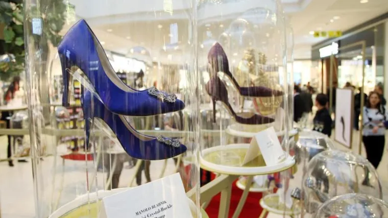 Obucite se u cipele proslavljene kroz filmove ili hit serije