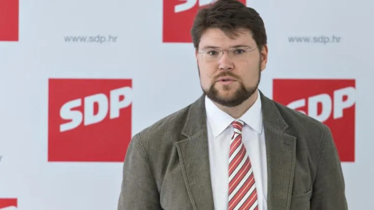 Grbin: 'Iza prosvjeda na Markovu trgu stoji Karamarko i HDZ'