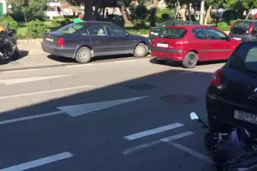 Sudar automobila i motocikla u Gružu