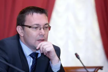 Bauk: 'Za referendum o referendumu treba 381.709 potpisa'