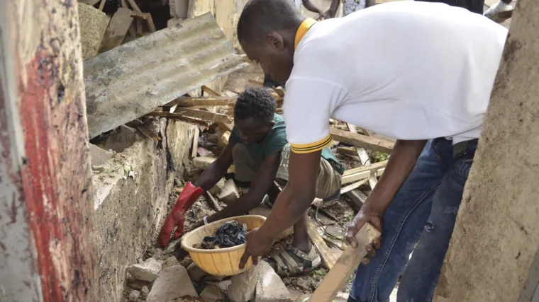 Raznio se bombom u džamiji: 26 osoba poginulo