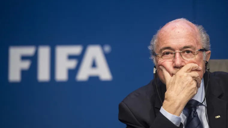 Sepp Blatter podnio ostavku: 'Imam mandat za vodstvo FIFA-e, ali ne i mandat nogometnog svijeta'
