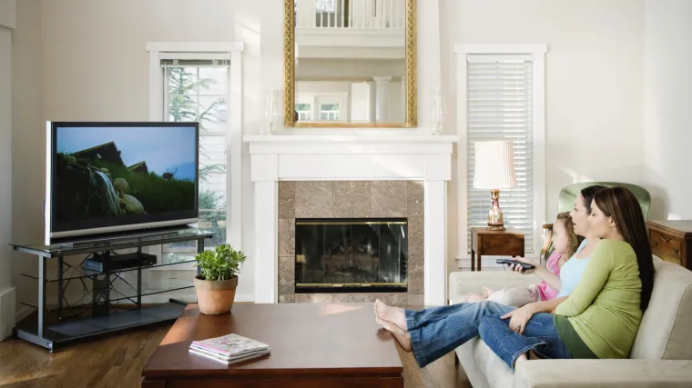 Hrvati gledaju televiziju vi&scaron;e od &scaron;est sati dnevno, ispred nas samo Saudijci