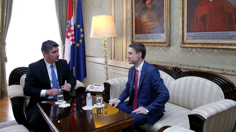 Premijer Milanović otkrio: 'Hrvatska će idući mjesec aplicirati za Schengen'