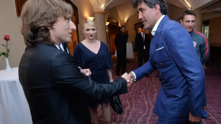 Modriću treći Hrvatski nogometni Oscar, Mamić najbolji trener