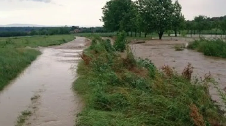 Nevrijeme izazvalo poplave na zapadu Požege i u Brestovcu
