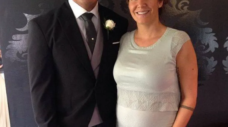 Slavni ragbija&scaron; i njegova supruga poginuli u naletu autobusa, beba u kritičnom stanju