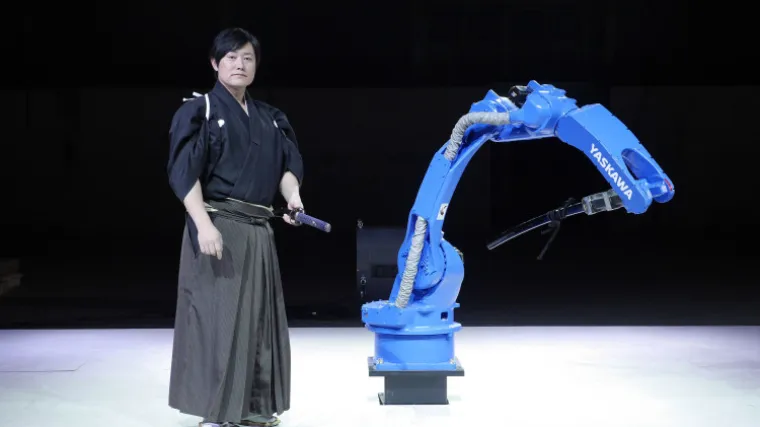 Epska bitka čovjeka i stroja: robot samuraj nadjačao japanskog majstora mačevanja