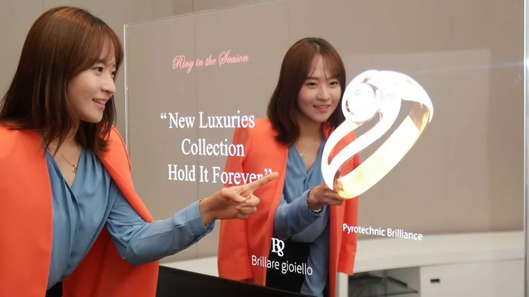 Samsung izumio ludo zrcalo koje vam pokazuje kako odjeća izgleda na vama prije nego je kupite