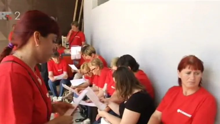 Radnici dobili 10 zaostalih plaća pa im država uzela 40%