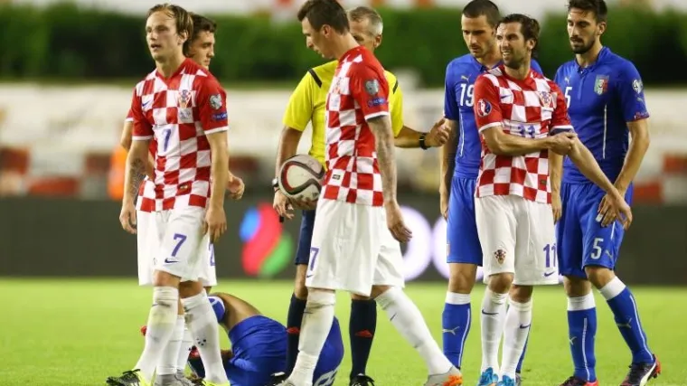 Za sve je kriva svastika: UEFA otvorila disciplinski postupak protiv HNS-a