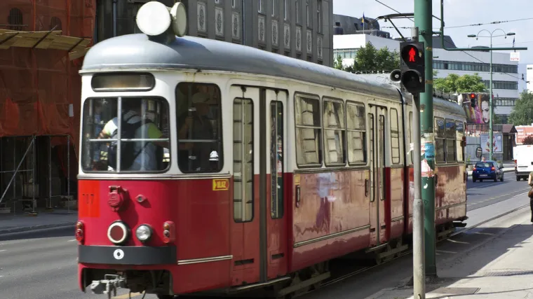 O&scaron;tećeni auti i kuće