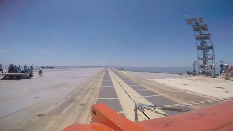 Američka mornarica katapultira GoPro kamere, pogledajte!