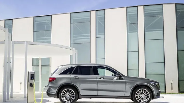 Mercedes-Benz predstavio novi GLC