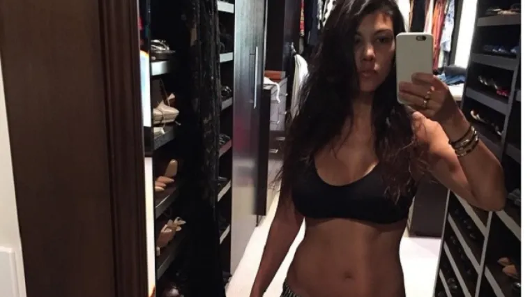 Kourtney pokazala isklesan trbuh