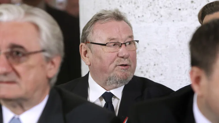 &Scaron;eks: 'Bilo bi razumno vratiti 30. svibnja kao Dan državnosti'