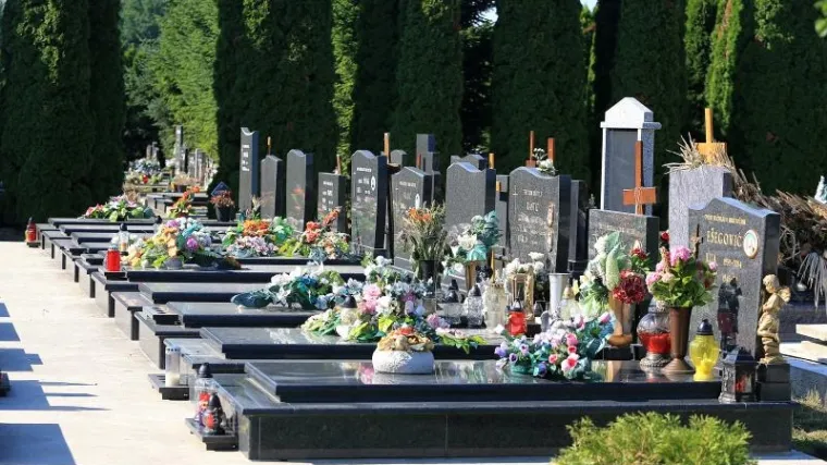 Kod pokojnika prona&scaron;li 18 tisuća kuna pa pozvali policiju